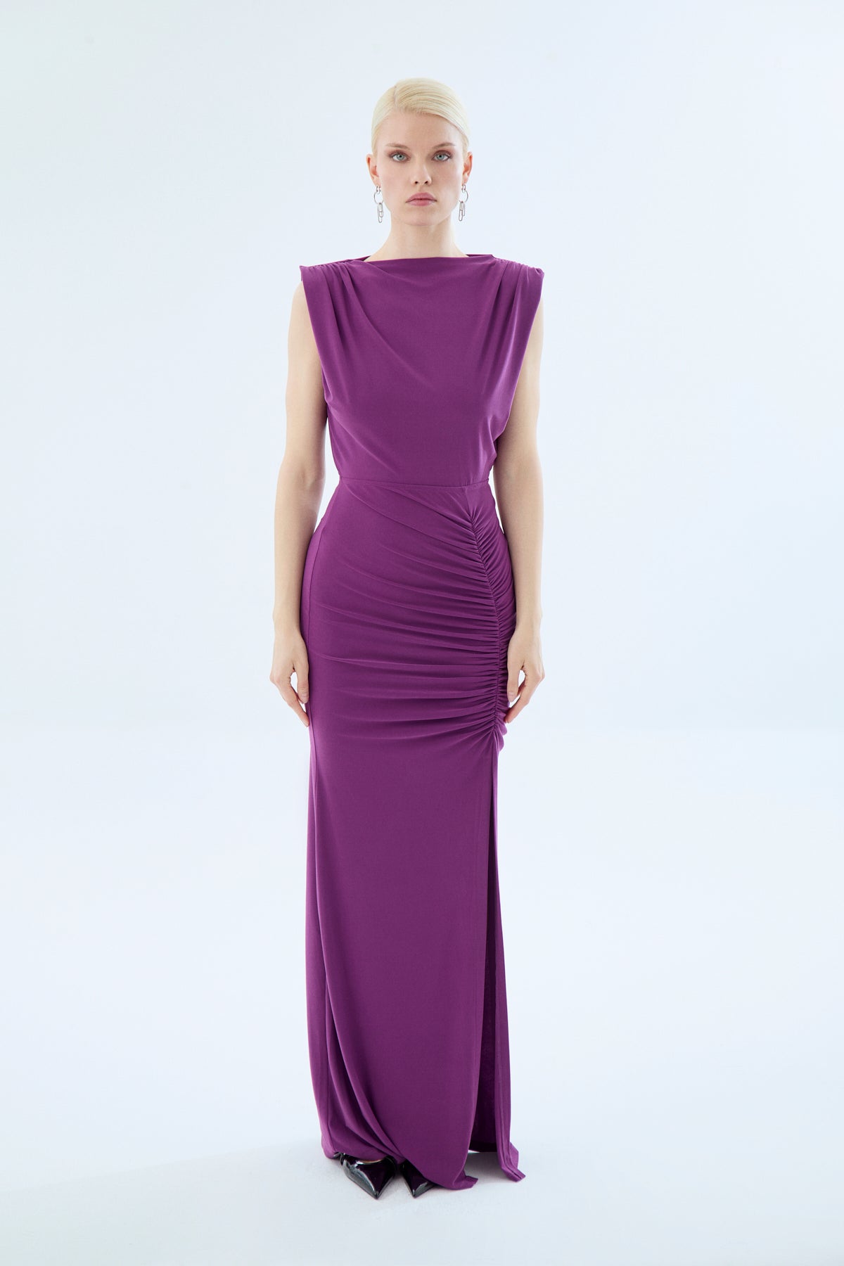 Maxikleid mit Raffungen