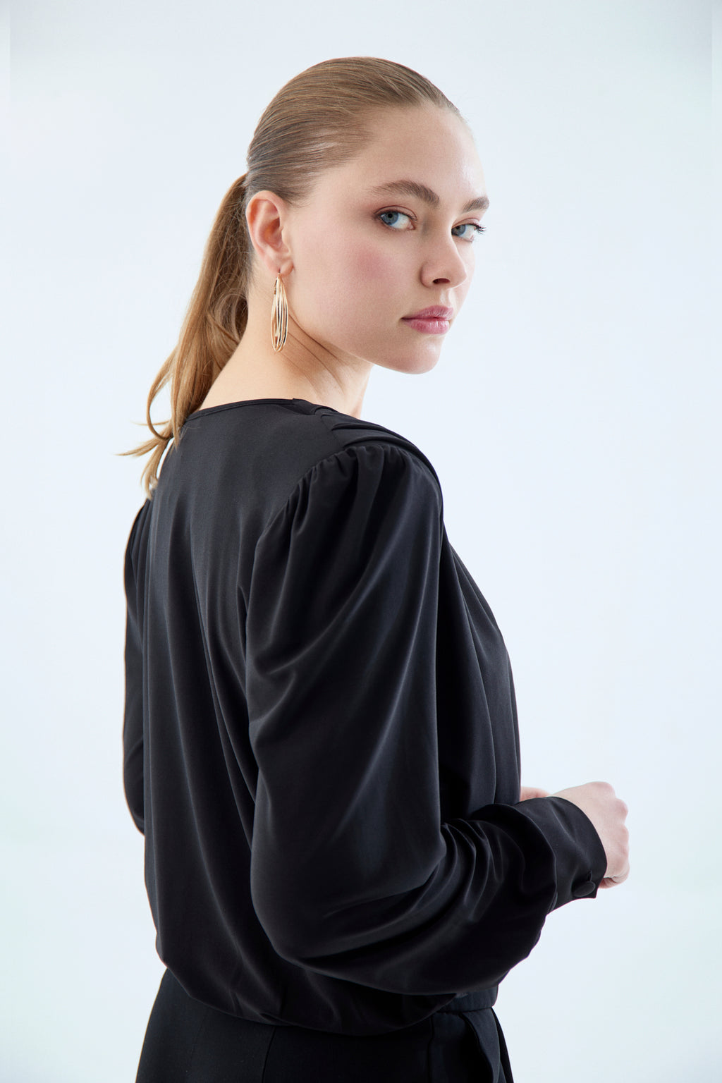Body mit tiefem Ausschnitt